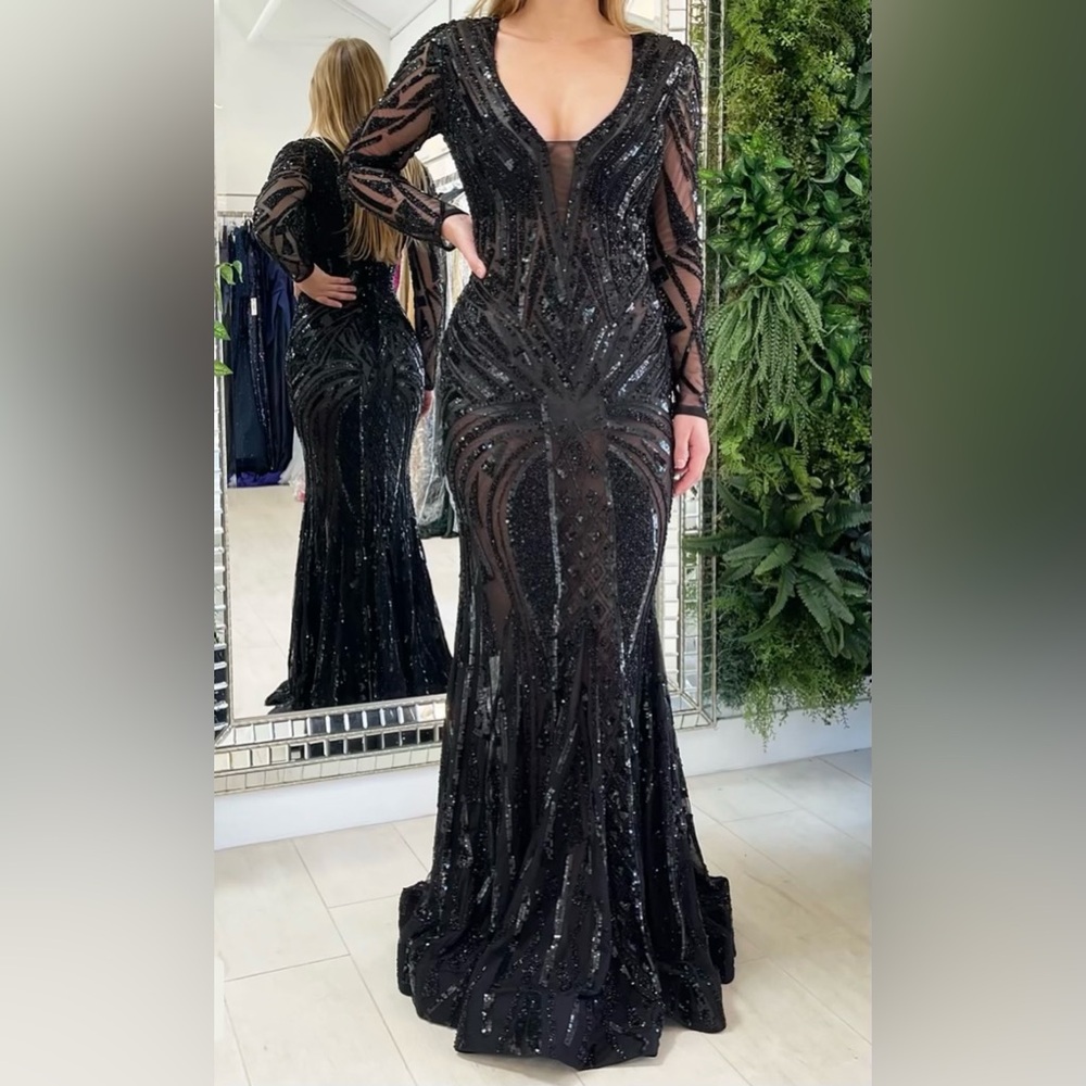 Rene Atelier sequence mermaid gown